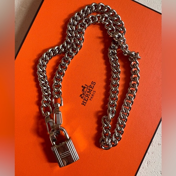 Hermès Silver Lock (No Key) w/ Non Signé Silver-Tone Chain Necklace - Picture 1 of 4